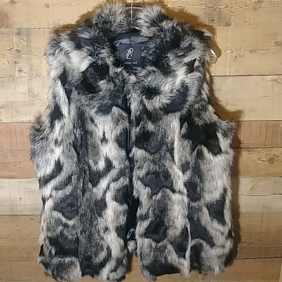 Rachel Zoe Jackets & Blazers - Rachel Zoe Black/Grey Faux Fur Vest Size Medium